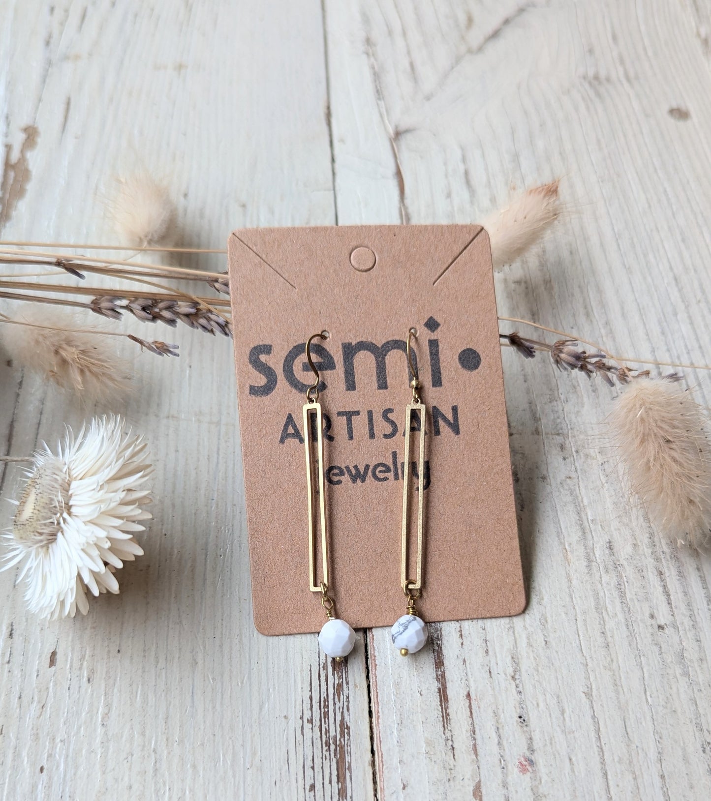 semi•ARTISAN Jewelry Subscription